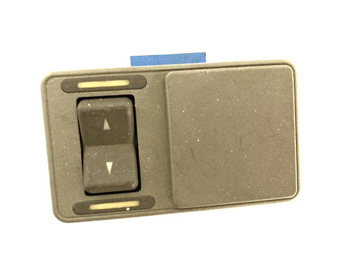 Rover 800 rear window - o/s,