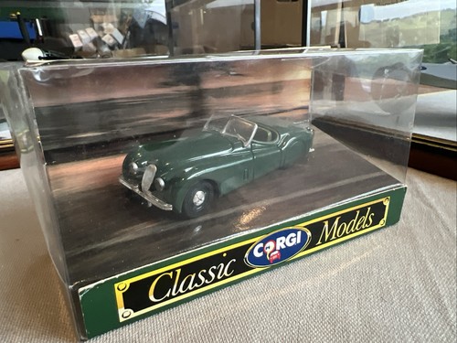 Jaguar xk120 open - jaguar, corgi