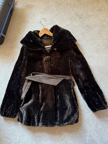 Lambswool fur coat - dark, brown