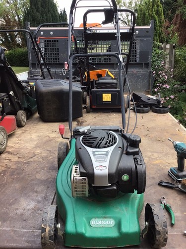 Qualcast xsz41d mower - xsz41d, breaking