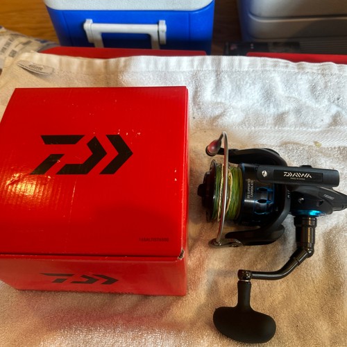 Daiwa saltist spinning reel - daiwa,