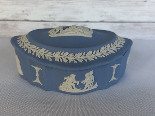 Vintage wedgwood jasperware - wedgwood,