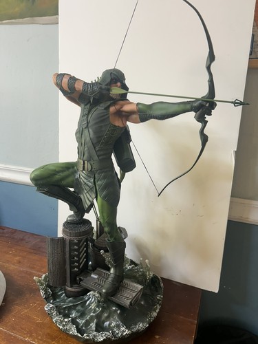Sideshow collectibles green - sideshow,