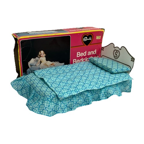 Vintage 1970s sindy doll bed - vintage,