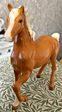 BESWICK HORSE PONY  PRANCING