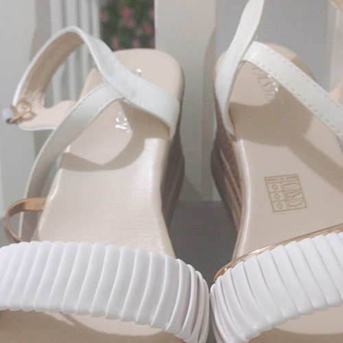 Women white strappy ankle - women’s,