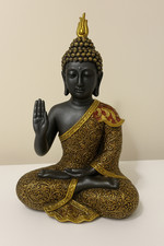 Elegant Gold & Black Buddha Statue – Decorative Resin Sculpture with Handcrafted
