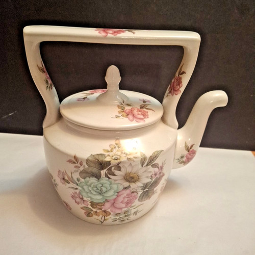 Arthur wood floral - tea, one
