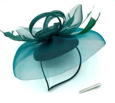 Ladies Feather Beak Clip /