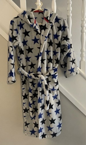 Boys lovely soft dressing gown - lovely,