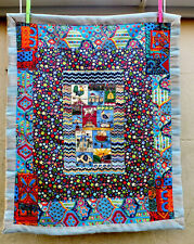 BEAUTIFUL COLOURFUL PATCHWORK/APPLIQUE COT QUILT WITH FARM ANIMALS & STARS.