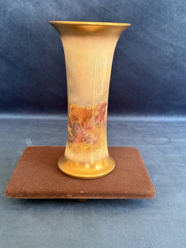 Royal worcester cattle vase - worcester,