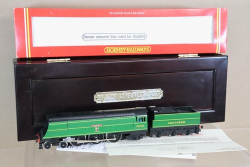 Hornby r320 southern 2 - hornby, 4-6-2