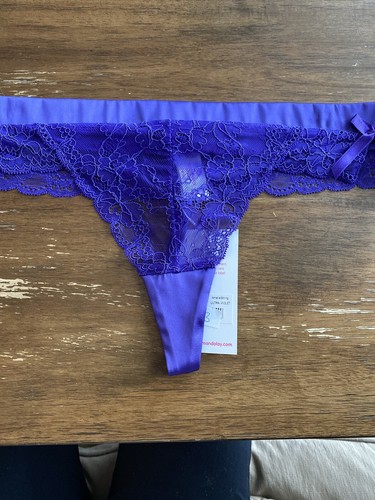 Bnwt miss mandalay - miss,