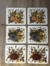Clover Leaf Melamine Table