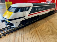 HORNBY 00 GAUGE R.240 BR CLASS