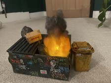 Dumpster Diorama - Toy