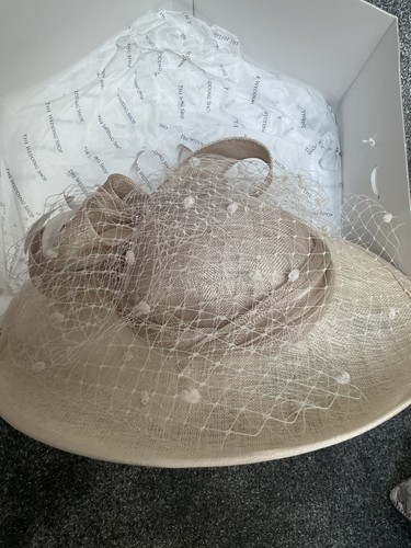 Snoxell gwyther hatinator - gwyther,