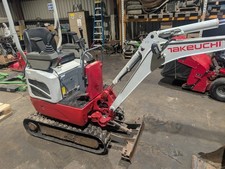 Takeuchi TB210R Micro Mini