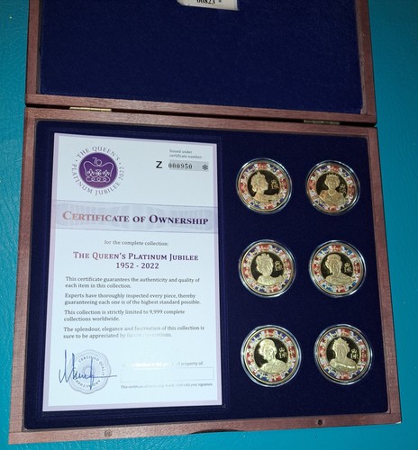 Coin set queens platinum - ,