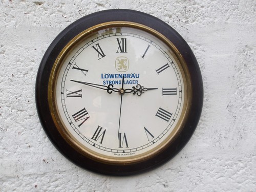 Vintage wooden lowenbrau - vintage,