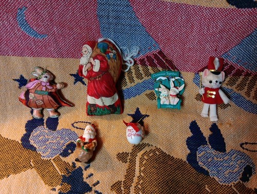 Lot six vintage - six, 6