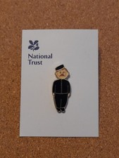 National Trust THE NEEDLES BATTERY & HEADLAND Man Charity Pin Badge