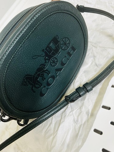 Nwt coach pebble - pebble, leather