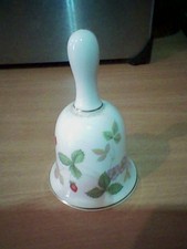 Wedgwood Wild Strawberry Bell
