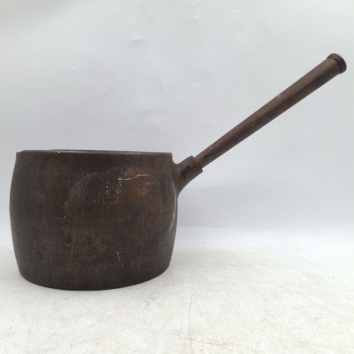 Cast iron cooking pot j - j, &