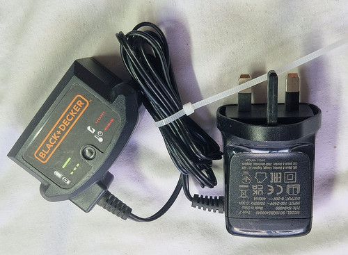 Black decker power tool - black,