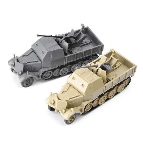 Plastic vintage half - 1/72,