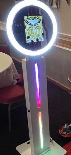 Selfi photobooth for 9 - selfi, 10’9