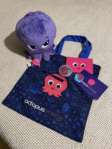 Octopus energy large small - &,