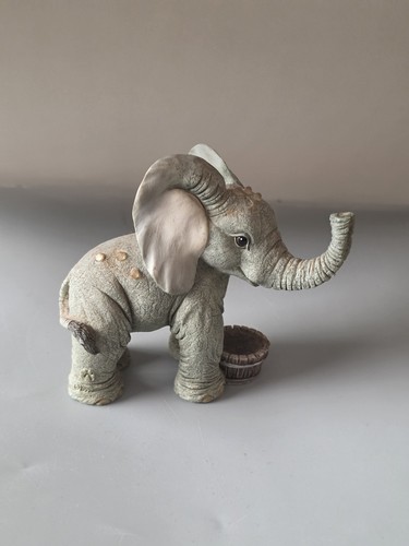 Tuskers henry the elephant - tuskers,
