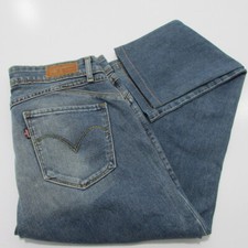 Levis Women’s Mid-Rise Demi