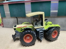 Siku Farm 1/32 Claas Xerion