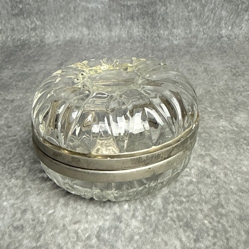 Vintage pressed glass - pressed, french