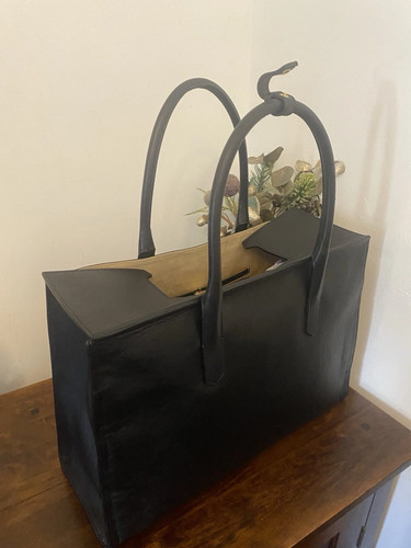 Russell bromley black leather - bromley,