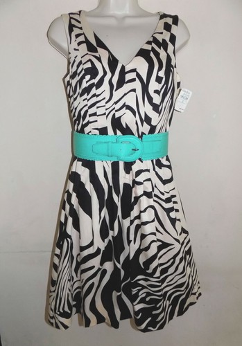 Nwt sleeveless print - nwt,