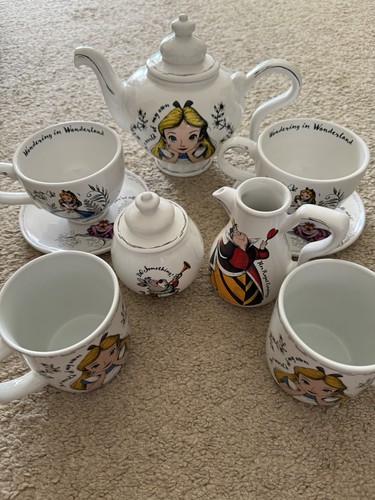 Alice wonderland disney - alice, in
