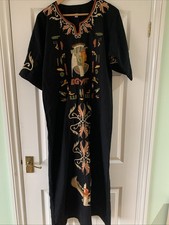 Ladies Egyptian style kaftan