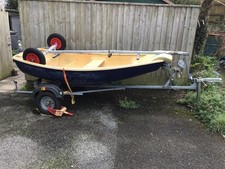 8ft.fibreglass pram dinghy