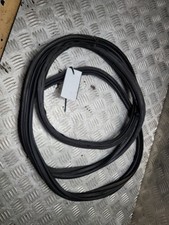 VAUXHALL ASTRA H 04-09 ESTATE 5DR DOOR SEAL (ON BODY) BOOT TAILGATE BODY SEAL 