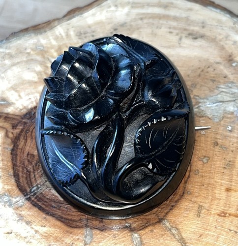 Beautiful yorkshire whitby jet - yorkshire,