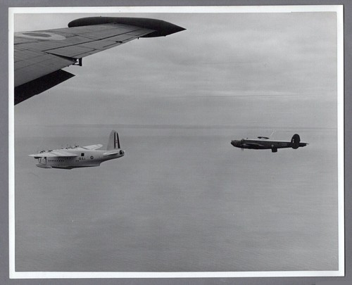 Short sunderland flying boat - sunderland,