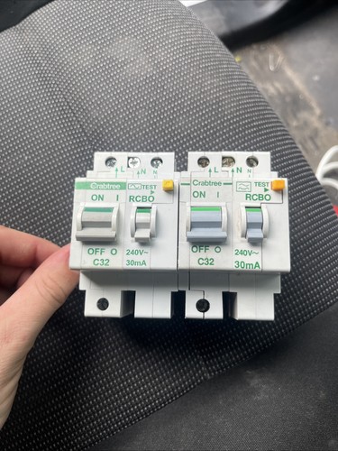 Crabtree polestar rcbo 32a - crabtree, 32a/30a
