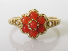 9ct Gold Ring - Vintage 9ct