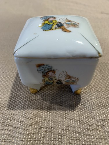 Vintage holly hobby porcelain - hobby,