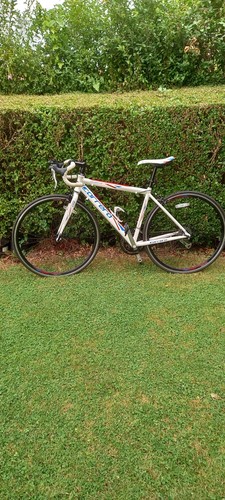 Carrera road bike - road,
